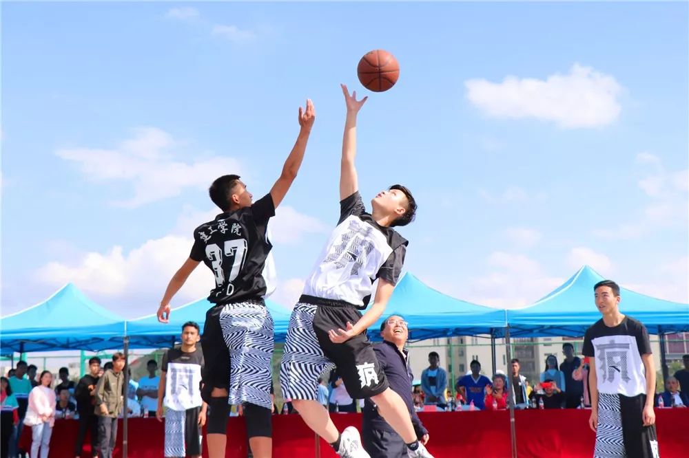 强强对决！东南亚球队展开激烈争夺