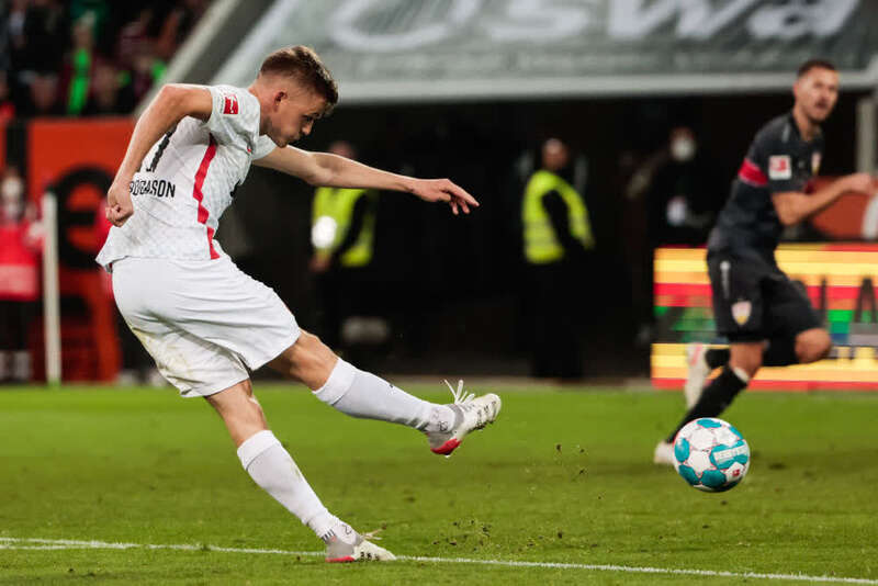 格拉德巴赫迎来胜利，取得晋级希望