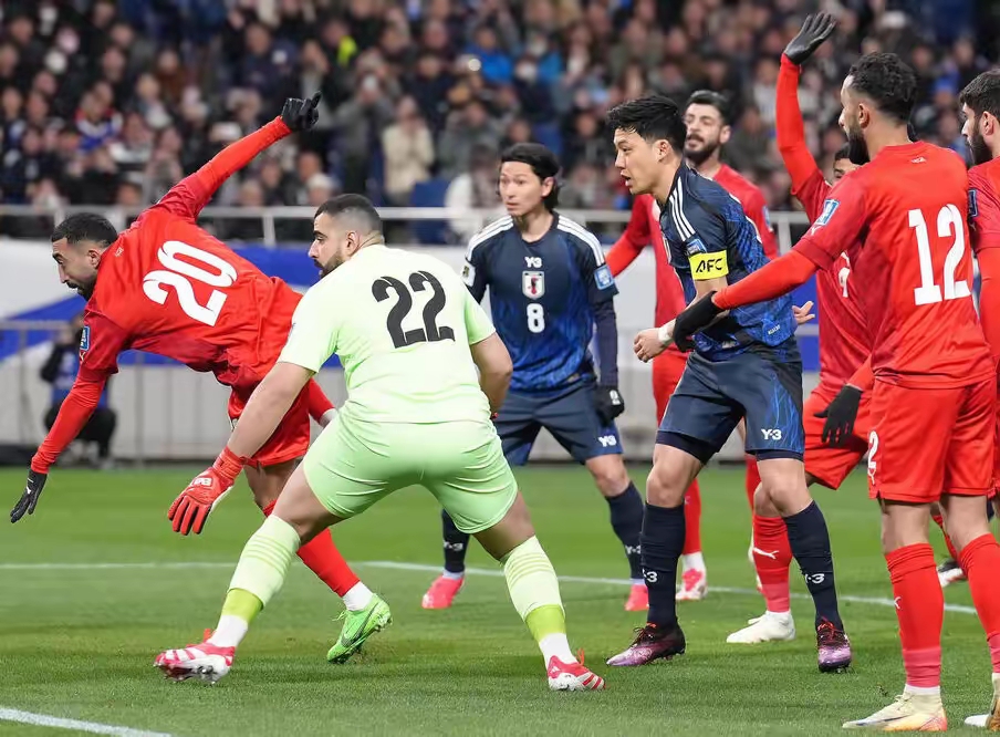 东亚球队迎来关键胜利晋级下一轮