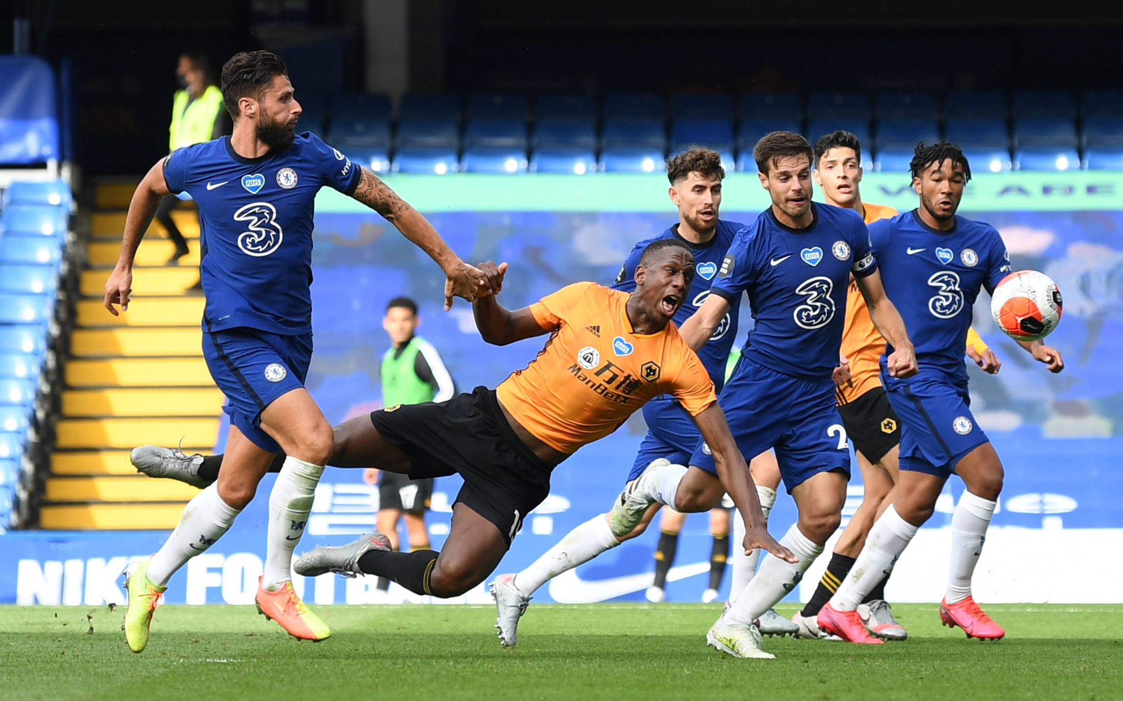 马赛险胜切尔西，哈弗茨状态火热