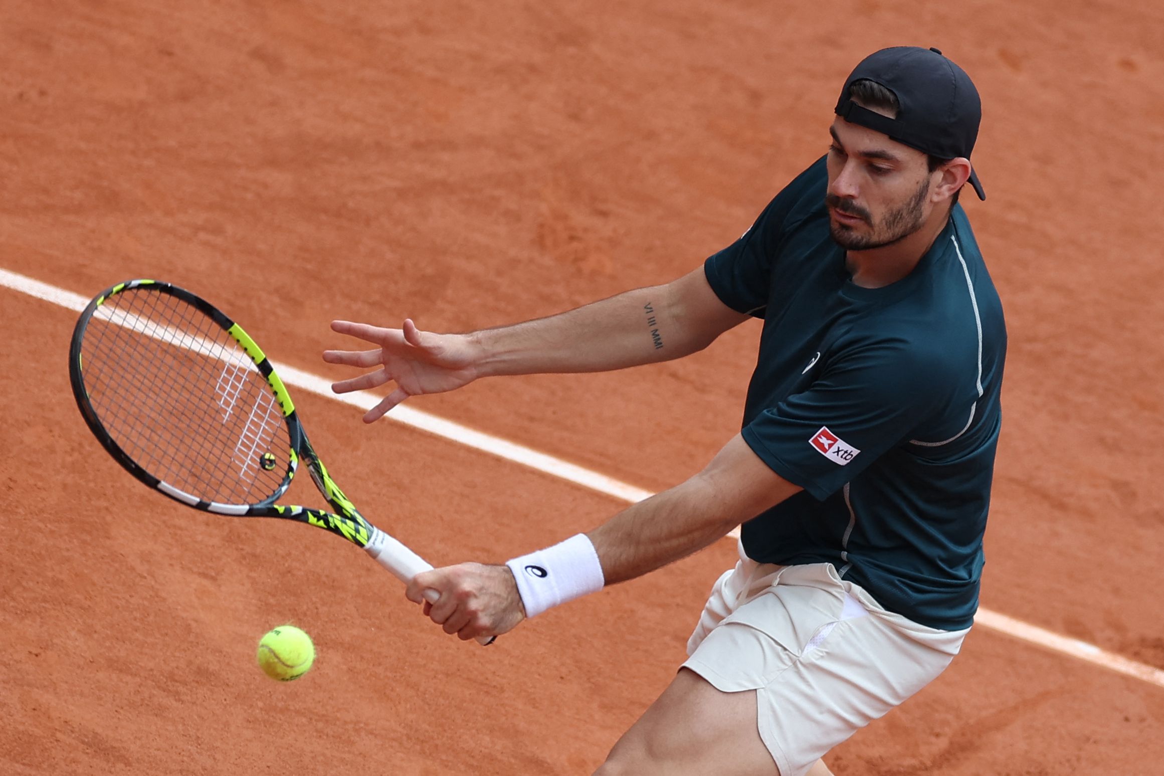 法国网球队横扫澳大利亚网球队，阿尔卡拉斯绝境逆转