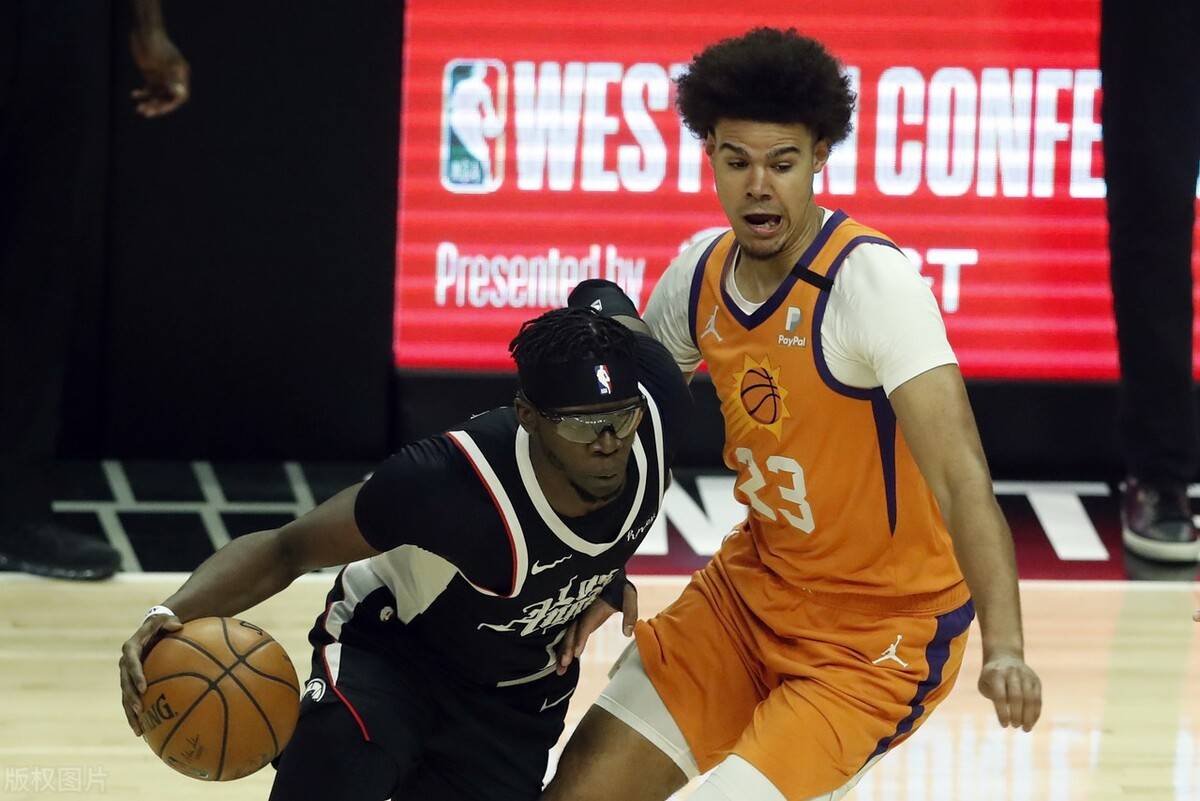 福建队轻取青岛队，乔治带队取胜