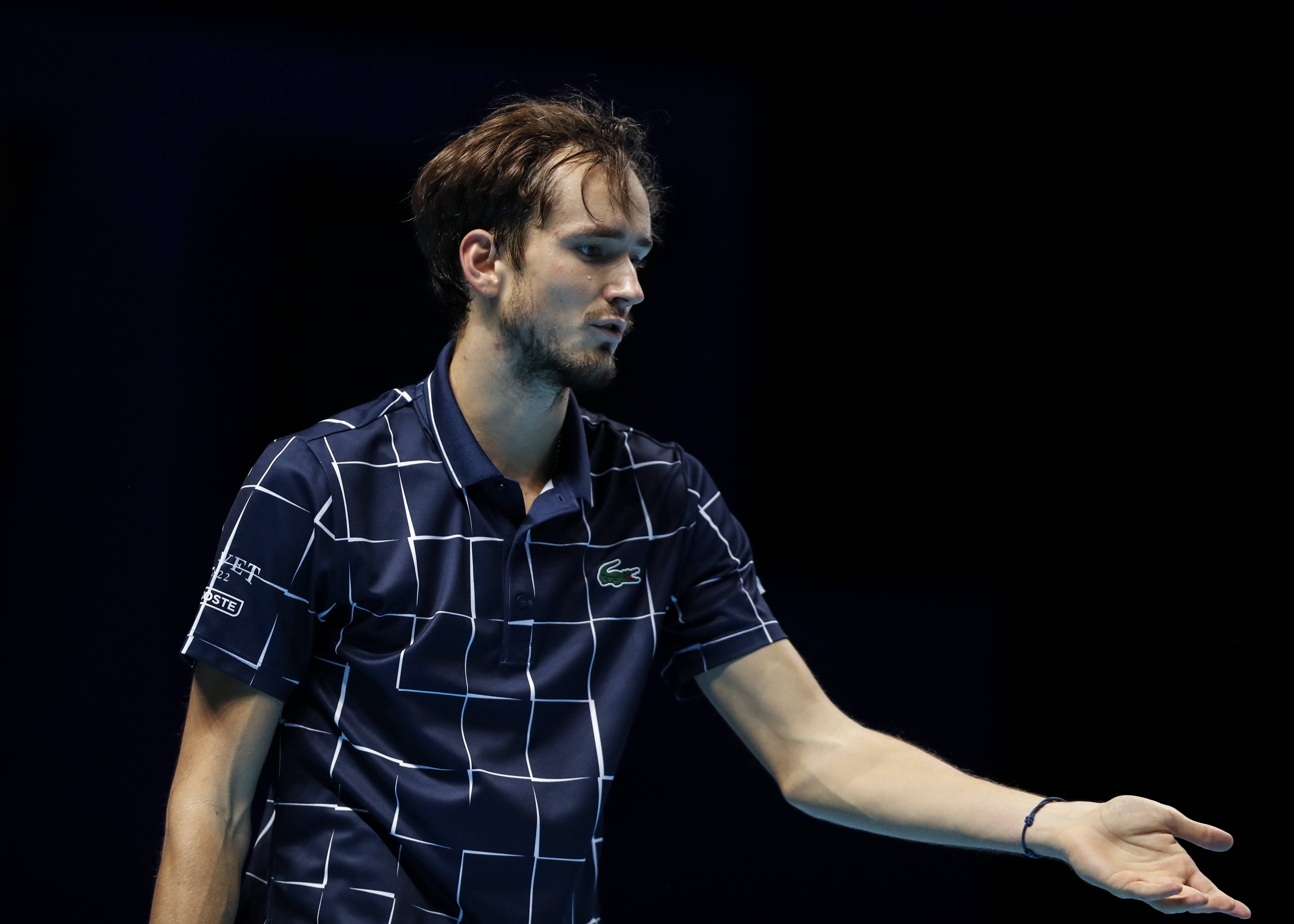 澳网逆转ATP总决赛,梅德韦杰夫关键制胜 澳网逆转ATP总决赛,梅德韦杰夫关键制胜