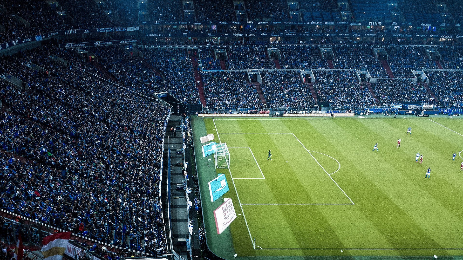 丹麦连续得分压制日本，厄德高压力下完成爆发