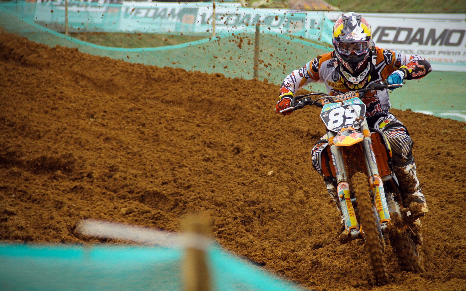 勇士强势拿下雷霆，切特大场面先生