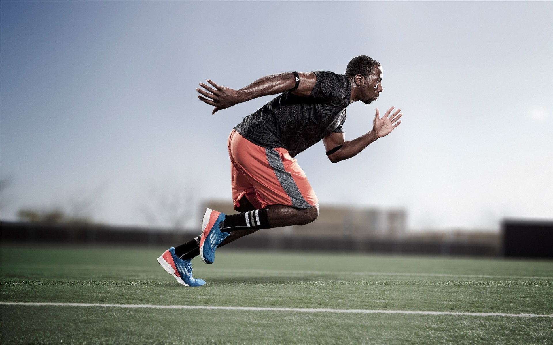 F1新赛季揭幕战之夜，当莫兰特让比赛提前失去悬念