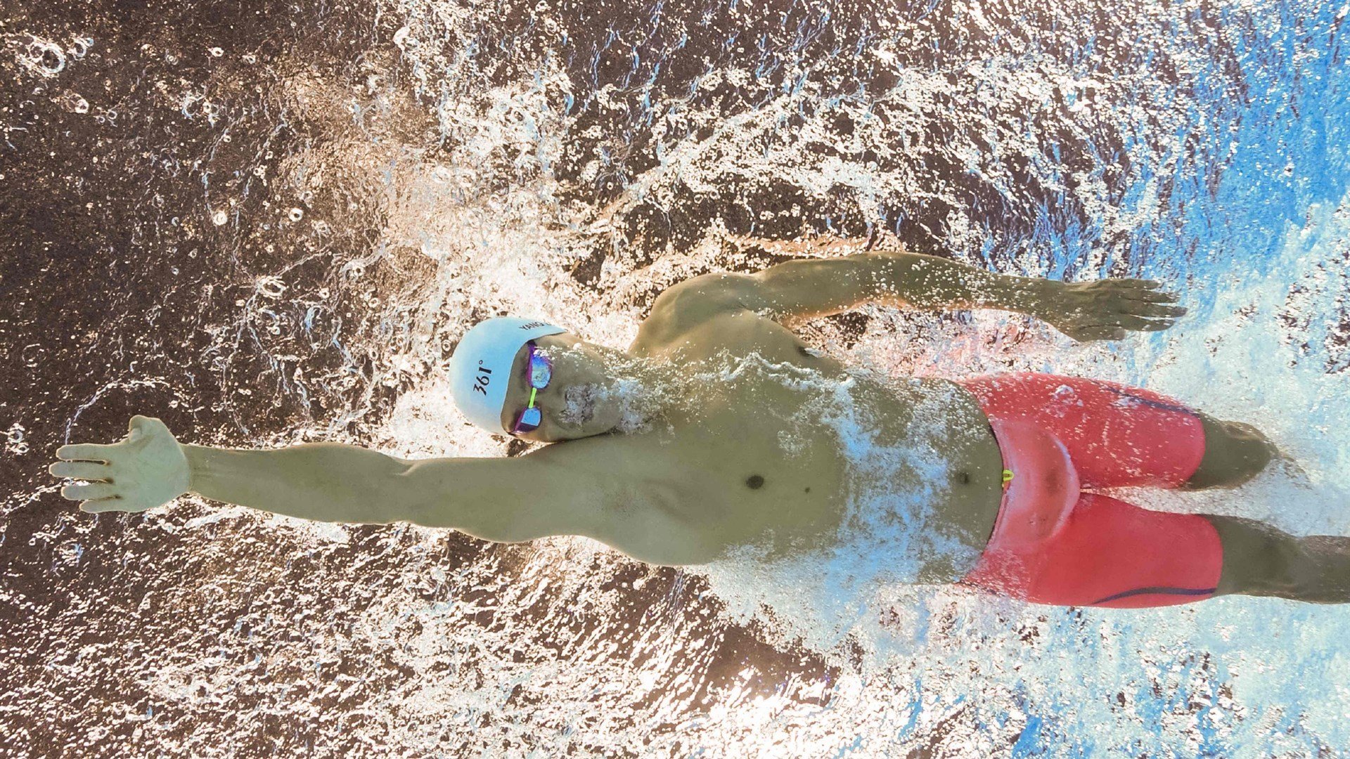 欧冠淘汰赛之夜，巴雷拉展现巨星价值